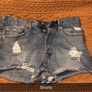 Boutique brand high wasted shorts!